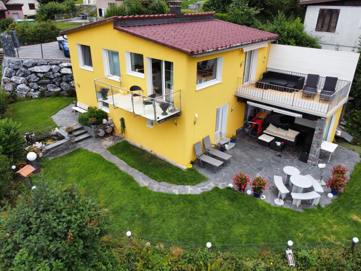 Bijouswiss " Yellow House" Oberterzen Exterior photo